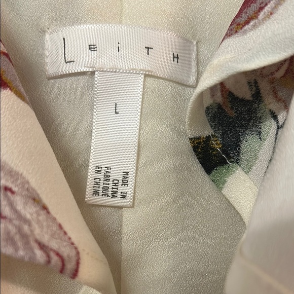 Floral Ruffle Maxi Wrap Dress - Picture 2 of 5